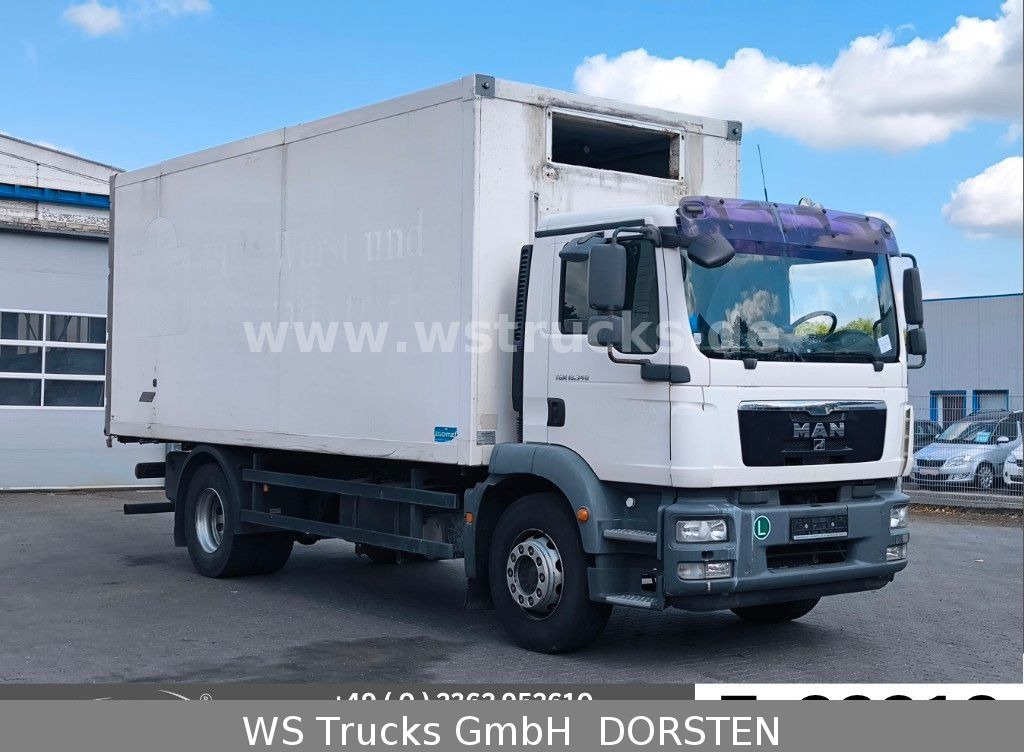 MAN 18.340 Isomet Rohrbahn ( ohne Kühlmaschine ) - Refrigerator truck: picture 1 MAN 18.340 Isomet Rohrbahn ( ohne Kühlmaschine ) - Refrigerator truck: picture 1