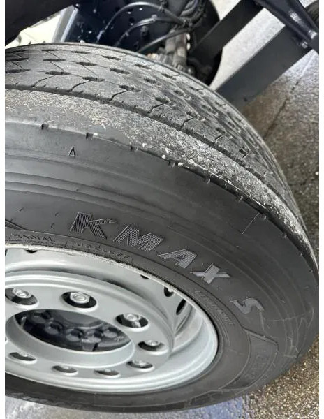 Cab chassis truck Mercedes-Benz 2532 LL 6x2 LANGES Fahrgestell Intarder Lenkachse: picture 13