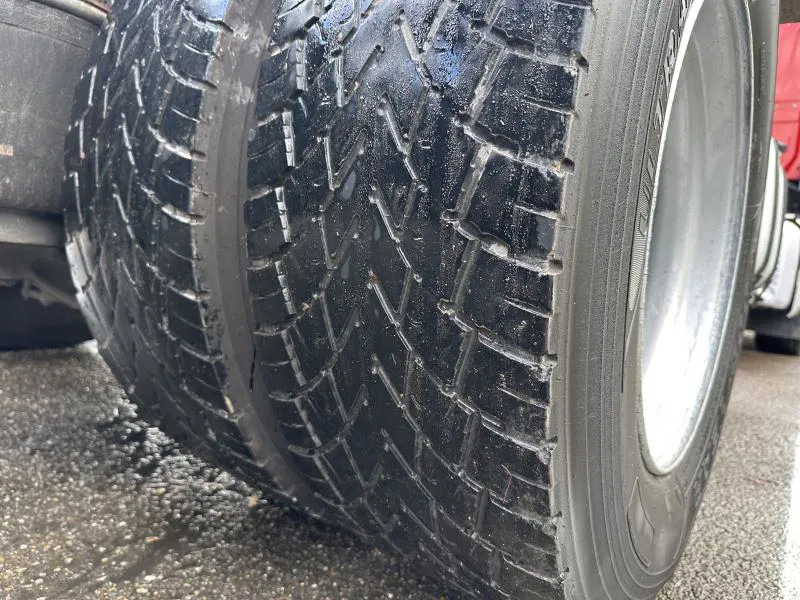 Cab chassis truck Mercedes-Benz 2532 LL 6x2 LANGES Fahrgestell Intarder Lenkachse: picture 14