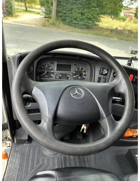 Refrigerator truck Mercedes-Benz Atego 1222 L Kühl-LKW Klima: picture 14 Refrigerator truck Mercedes-Benz Atego 1222 L Kühl-LKW Klima: picture 14