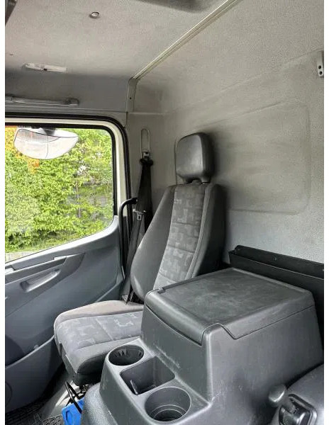 Refrigerator truck Mercedes-Benz Atego 1222 L Kühl-LKW Klima: picture 16 Refrigerator truck Mercedes-Benz Atego 1222 L Kühl-LKW Klima: picture 16