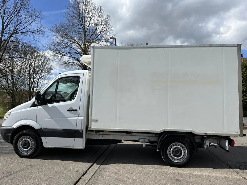 Refrigerated van Mercedes-Benz Sprinter 315 CDI Kühlfahrzeug TK V 300 D+E Seitentüre: picture 6