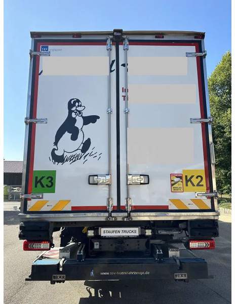 Volvo FH 16 550XL*8x2*Tief Kühlkoffer*ThermoKing*LBW - Refrigerator truck: picture 4 Volvo FH 16 550XL*8x2*Tief Kühlkoffer*ThermoKing*LBW - Refrigerator truck: picture 4