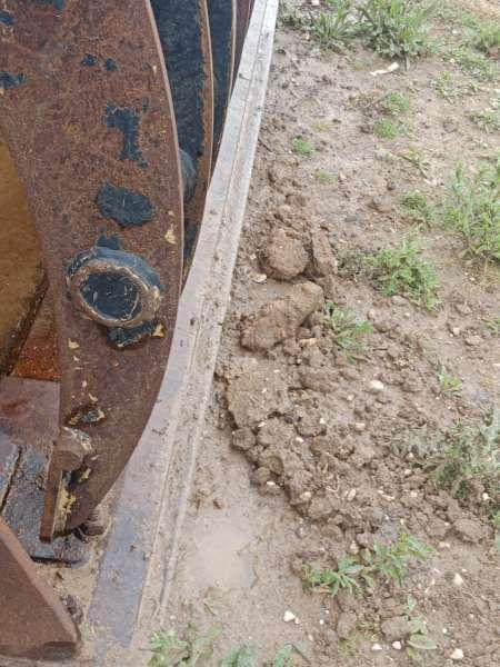 MAGSI 3800 Litres - Mâchoires - Loader bucket: picture 4 MAGSI 3800 Litres - Mâchoires - Loader bucket: picture 4