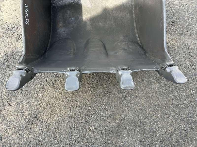 MECALAC 12 - 870mm - fond à revoir - Excavator bucket: picture 2 MECALAC 12 - 870mm - fond à revoir - Excavator bucket: picture 2