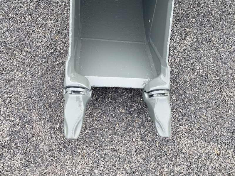 MECALAC en bute 350mm - Séries 8 / 10 / 11 et 12 - Excavator bucket: picture 2 MECALAC en bute 350mm - Séries 8 / 10 / 11 et 12 - Excavator bucket: picture 2