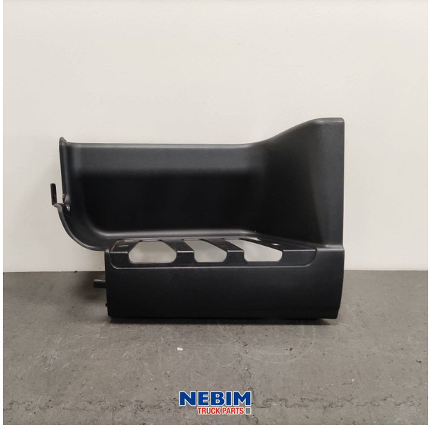 Volvo Volvo - 20529640 - Opstapbak FH / FM rechts - Spare parts for Truck: picture 1 Volvo Volvo - 20529640 - Opstapbak FH / FM rechts - Spare parts for Truck: picture 1