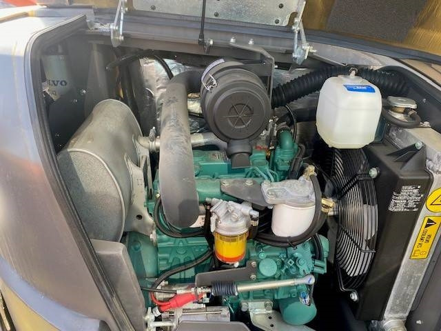 Mini excavator Volvo ECR 35 D MIETE / RENTAL (12002078): picture 16