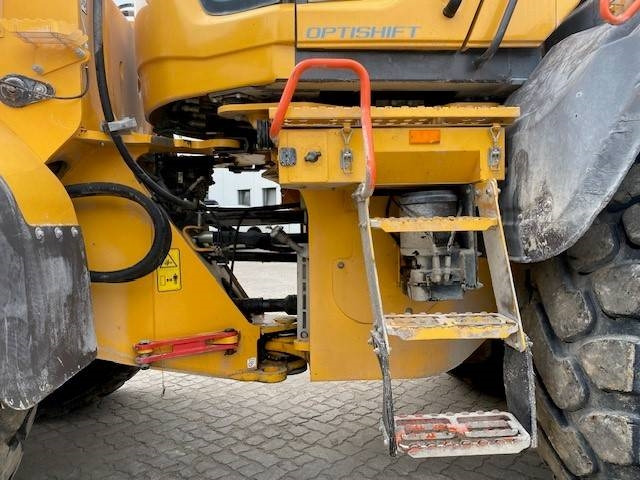 Wheel loader Volvo L 120 H AT-Motor (12005333): picture 20 Wheel loader Volvo L 120 H AT-Motor (12005333): picture 20