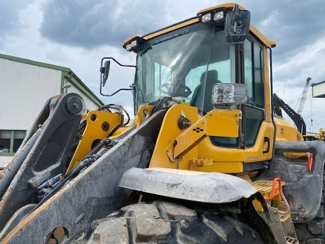 Wheel loader Volvo L 120 H AT-Motor (12005333): picture 9 Wheel loader Volvo L 120 H AT-Motor (12005333): picture 9