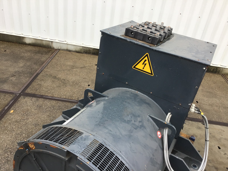 Stamford PI734E2 LOOSE GENERATOR 1900KVA NEW - Generator set: picture 2 Stamford PI734E2 LOOSE GENERATOR 1900KVA NEW - Generator set: picture 2