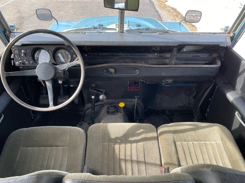 Station wagon Land Rover Regular Station Wagon: picture 14