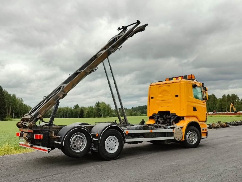 Scania R 500 - Skip loader truck: picture 5 Scania R 500 - Skip loader truck: picture 5