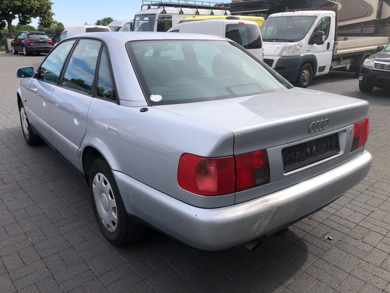 Audi A6 C4 1.8 Automatik - Sedan: picture 4 Audi A6 C4 1.8 Automatik - Sedan: picture 4