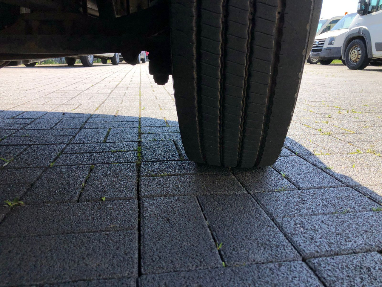 Panel van Mercedes-Benz Vario 816: picture 22