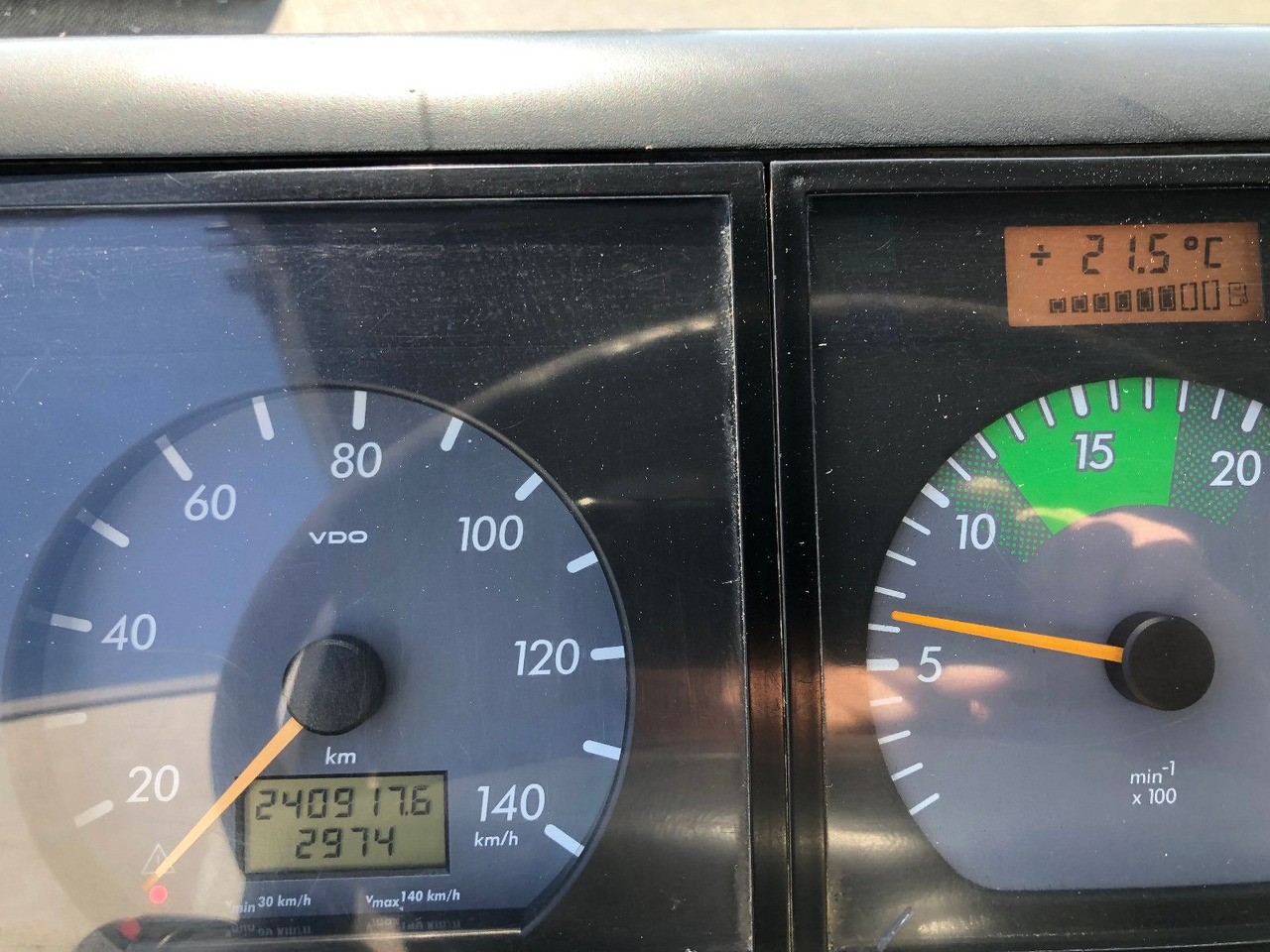 Panel van Mercedes-Benz Vario 816: picture 17