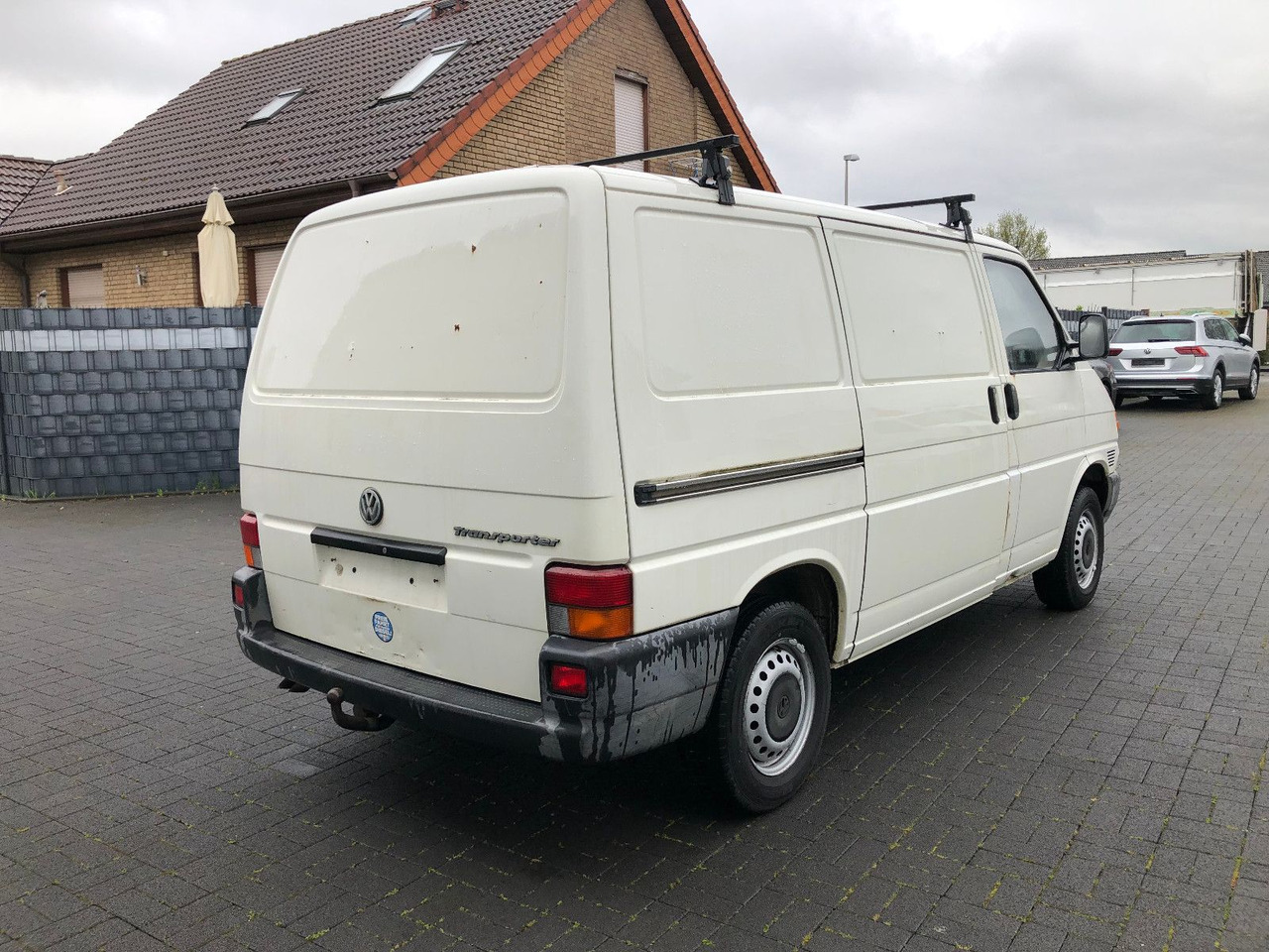 Volkswagen T4 - 1.9 TD - Small van: picture 4 Volkswagen T4 - 1.9 TD - Small van: picture 4