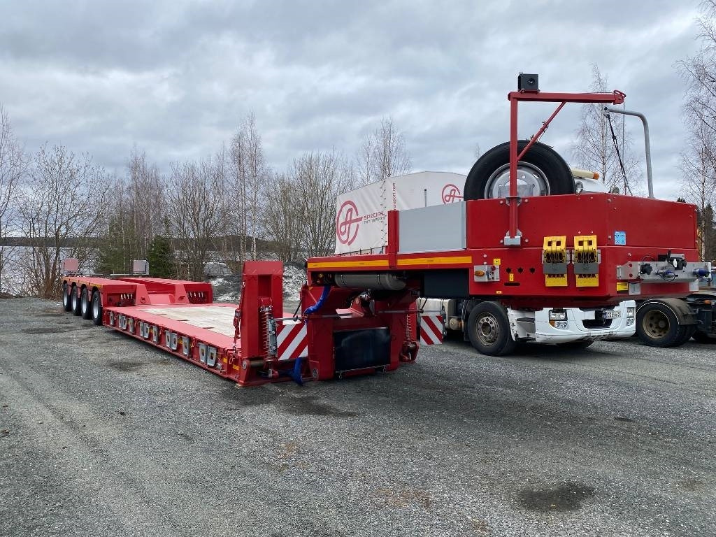 Faymonville Megamax - Low loader semi-trailer: picture 4 Faymonville Megamax - Low loader semi-trailer: picture 4