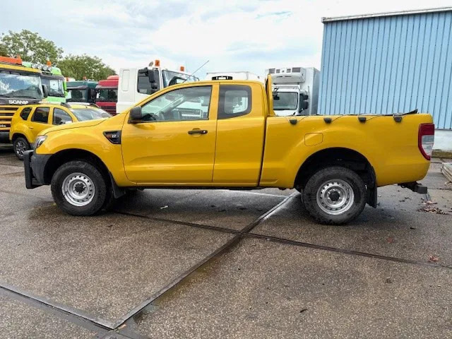 Ford Ranger 2.2TDCI 4x4 SUPERCAB PICK-UP (6 GEARS MANUAL GEARBOX / AIRCONDITIONING / ETC!!) RANGER 2.2TDCI 4x4 SUPERCAB PICK-UP - Pickup truck: picture 5 Ford Ranger 2.2TDCI 4x4 SUPERCAB PICK-UP (6 GEARS MANUAL GEARBOX / AIRCONDITIONING / ETC!!) RANGER 2.2TDCI 4x4 SUPERCAB PICK-UP - Pickup truck: picture 5