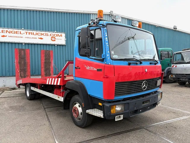 Mercedes-Benz LK 814 RECOVERY TRUCK / CAR-MACHINE TRANSPORTER (6-CILINDER / MANUAL GEARBOX / FULL STEEL SUSPENSION / WINCH / HYDRAULIC RAMPS) - Autotransporter truck: picture 2 Mercedes-Benz LK 814 RECOVERY TRUCK / CAR-MACHINE TRANSPORTER (6-CILINDER / MANUAL GEARBOX / FULL STEEL SUSPENSION / WINCH / HYDRAULIC RAMPS) - Autotransporter truck: picture 2