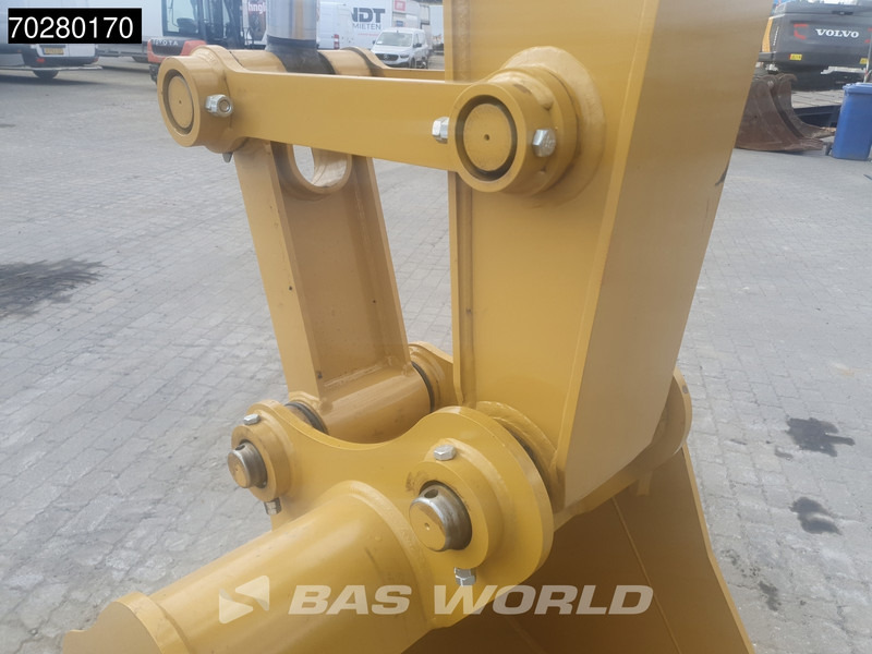 Crawler excavator Caterpillar 313 GC: picture 15