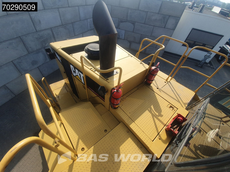 Wheel loader Caterpillar 988 G: picture 16