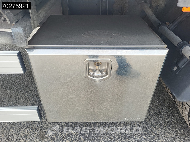DAF LF 290 4X2 19 Tons Automatic 2t Tailgate Euro 6 ACC - Box truck: picture 5 DAF LF 290 4X2 19 Tons Automatic 2t Tailgate Euro 6 ACC - Box truck: picture 5