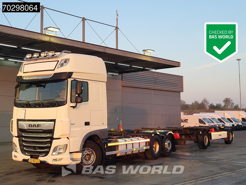 DAF XF 450 XF 6X2 NL-Truck Combi Retarder 2xTanks Lift-axle Standairco ACC Euro 6 - Container transporter/ Swap body truck: picture 1 DAF XF 450 XF 6X2 NL-Truck Combi Retarder 2xTanks Lift-axle Standairco ACC Euro 6 - Container transporter/ Swap body truck: picture 1