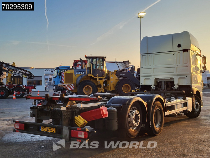 DAF XF 450 XF 6X2 NL-Truck Retarder 2xTanks Lift-axle Standairco ACC Euro 6 - Container transporter/ Swap body truck: picture 5 DAF XF 450 XF 6X2 NL-Truck Retarder 2xTanks Lift-axle Standairco ACC Euro 6 - Container transporter/ Swap body truck: picture 5