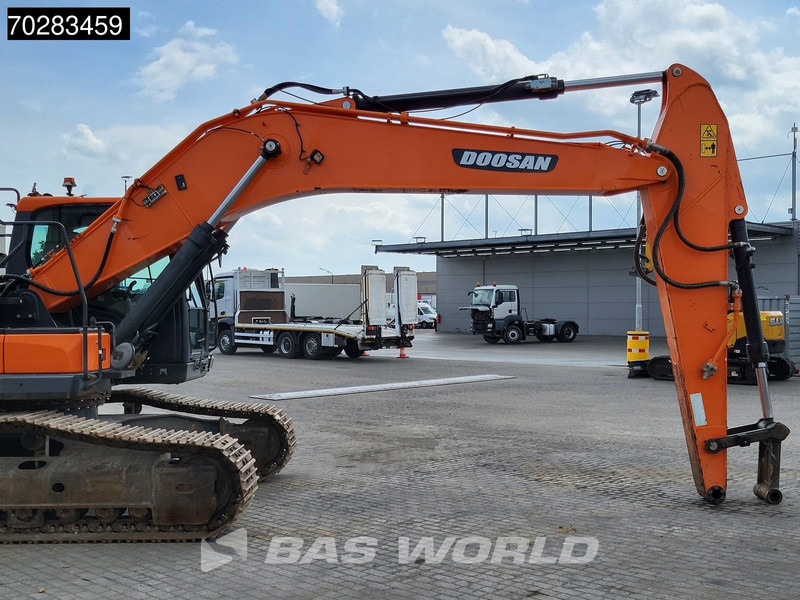 Crawler excavator Doosan DX255 LC-5: picture 7