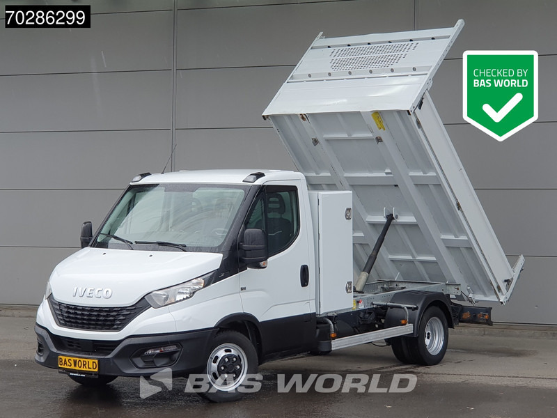 Iveco Daily 35C14 Open Laadbak met Kist Dubbellucht 3,5t Trekhaak Airco Cruise Euro6 Pritsche Pickup Open Box 2m3 A/C Towbar Cruise control - Flatbed van: picture 1 Iveco Daily 35C14 Open Laadbak met Kist Dubbellucht 3,5t Trekhaak Airco Cruise Euro6 Pritsche Pickup Open Box 2m3 A/C Towbar Cruise control - Flatbed van: picture 1