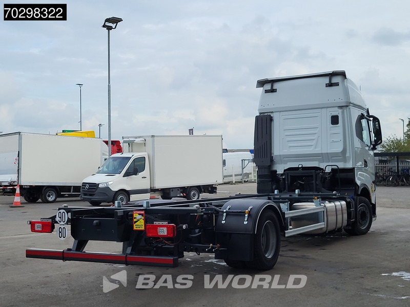 Iveco S-Way 460 4X2 New! BDF Navi ACC LED Euro 6 - Container transporter/ Swap body truck: picture 5 Iveco S-Way 460 4X2 New! BDF Navi ACC LED Euro 6 - Container transporter/ Swap body truck: picture 5