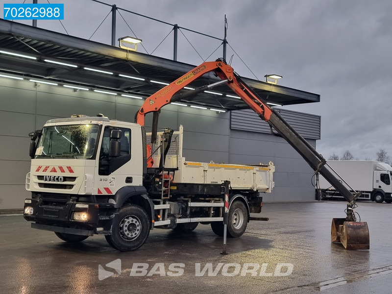 Leasing of Iveco Trakker 310 4X2 Palfinger PK12000 Kran 2-way Tipper Manual Euro 4 Iveco Trakker 310 4X2 Palfinger PK12000 Kran 2-way Tipper Manual Euro 4: picture 8