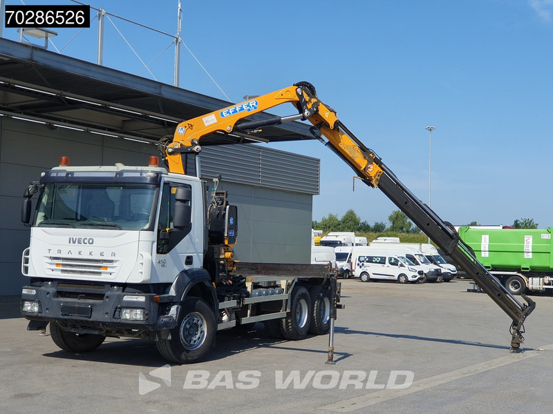 Iveco Trakker 410 6X4 Effer CRANE 175/2S Manual 20 Tonnes EEV - Hook lift truck, Crane truck: picture 5 Iveco Trakker 410 6X4 Effer CRANE 175/2S Manual 20 Tonnes EEV - Hook lift truck, Crane truck: picture 5