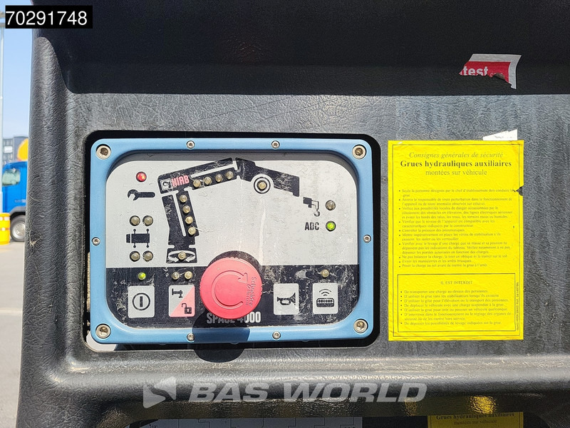 Dropside/ Flatbed truck, Crane truck Iveco Trakker 410 8X4 HIAB 211 EP-4 HIDUO Crane Steelsuspension Euro 6: picture 11 Dropside/ Flatbed truck, Crane truck Iveco Trakker 410 8X4 HIAB 211 EP-4 HIDUO Crane Steelsuspension Euro 6: picture 11