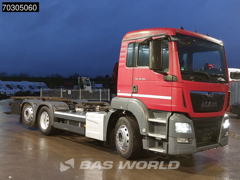 MAN TGS 26.320 TGS 6X2 ADR BDF Lift+Steering Axle Automatic Euro 6 - Container transporter/ Swap body truck: picture 3 MAN TGS 26.320 TGS 6X2 ADR BDF Lift+Steering Axle Automatic Euro 6 - Container transporter/ Swap body truck: picture 3