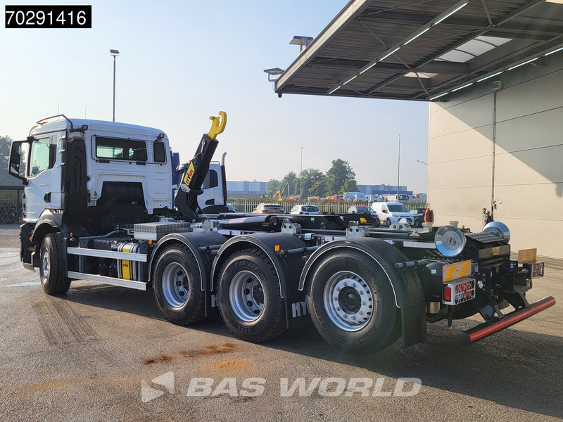 MAN TGS 35.470 8X4 NEW! HYVA 26-62 SKZ hooklift Lift+steering Axle Automatic Euro 6 - Hook lift truck: picture 5 MAN TGS 35.470 8X4 NEW! HYVA 26-62 SKZ hooklift Lift+steering Axle Automatic Euro 6 - Hook lift truck: picture 5