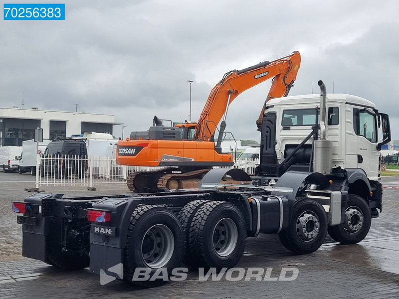MAN TGS 41.440 8X4 NEW chassis Steelsuspension Automatic Euro 6 - Cab chassis truck: picture 5 MAN TGS 41.440 8X4 NEW chassis Steelsuspension Automatic Euro 6 - Cab chassis truck: picture 5