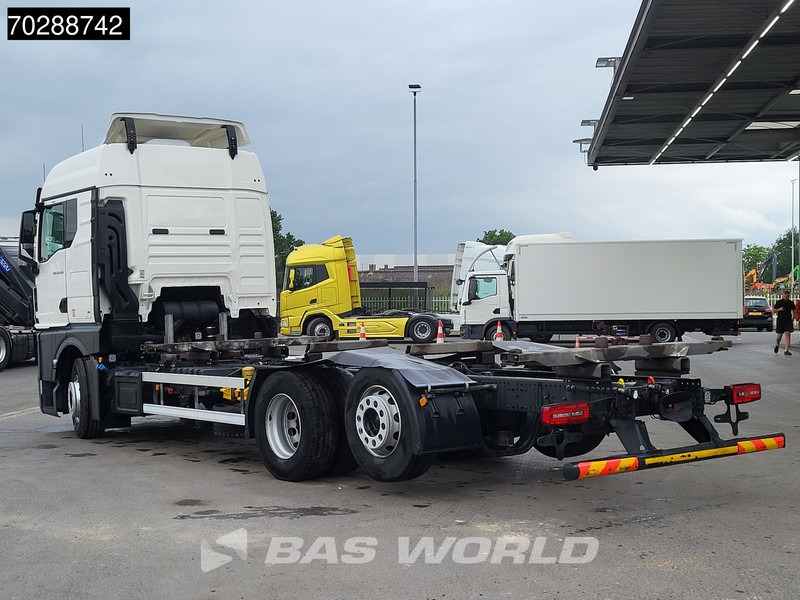 MAN TGX 26.470 6X2 Retarder BDF Standairco Lift-Axle Automatic LED Euro 6 - Container transporter/ Swap body truck: picture 2 MAN TGX 26.470 6X2 Retarder BDF Standairco Lift-Axle Automatic LED Euro 6 - Container transporter/ Swap body truck: picture 2