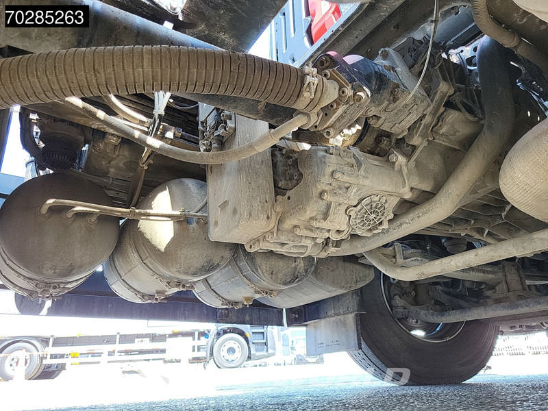 Leasing of MAN TGX 26.470 TGX 6X2 21 Tonnes VDL hooklift Retarder Lift+Lenkachse ACC Navi Euro 6 MAN TGX 26.470 TGX 6X2 21 Tonnes VDL hooklift Retarder Lift+Lenkachse ACC Navi Euro 6: picture 12