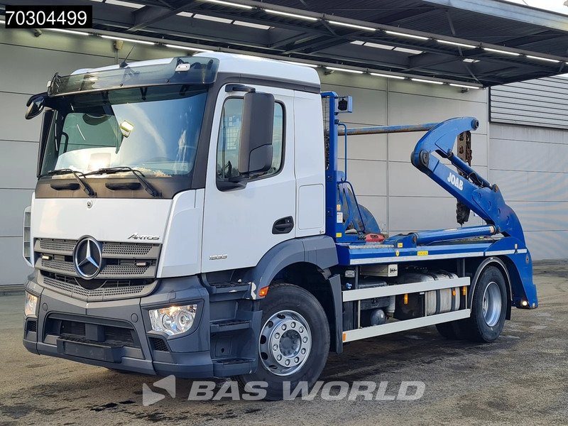 Skip loader truck Mercedes-Benz Antos 1833 4X2 14 tons JOAB VL 14U Skiploader Automatic Full Air suspension Euro 6: picture 6