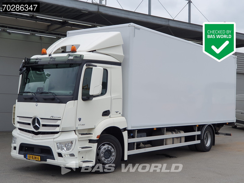 Mercedes-Benz Antos 1932 4X2 19t NL-Truck APK 2500kg Ladebordwand Automatic ACC Euro 6 - Box truck: picture 1 Mercedes-Benz Antos 1932 4X2 19t NL-Truck APK 2500kg Ladebordwand Automatic ACC Euro 6 - Box truck: picture 1
