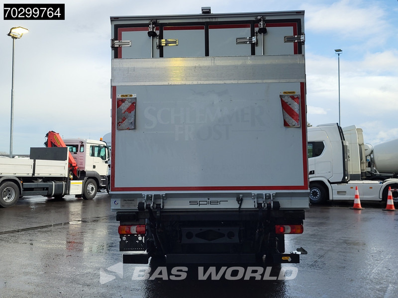 Mercedes-Benz Atego 1521 4X2 Carrier Supra 1150 Mt 1500kg Ladebordwand Automatic Euro 6 - Refrigerator truck: picture 3 Mercedes-Benz Atego 1521 4X2 Carrier Supra 1150 Mt 1500kg Ladebordwand Automatic Euro 6 - Refrigerator truck: picture 3