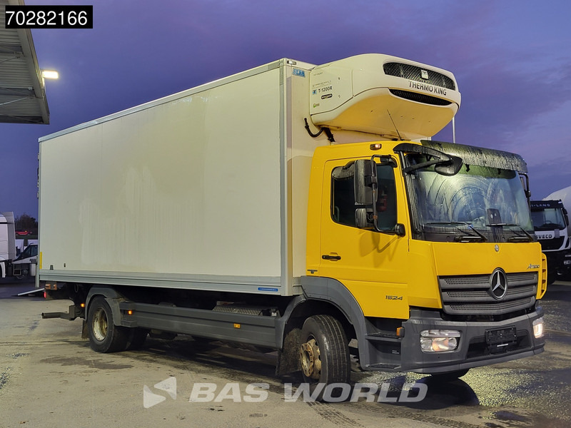 Mercedes-Benz Atego 1524 Atego 4X2 15tonner ThermoKing T-1200R Cooler Ladebordwand Automatic Euro 6 - Refrigerator truck: picture 3 Mercedes-Benz Atego 1524 Atego 4X2 15tonner ThermoKing T-1200R Cooler Ladebordwand Automatic Euro 6 - Refrigerator truck: picture 3