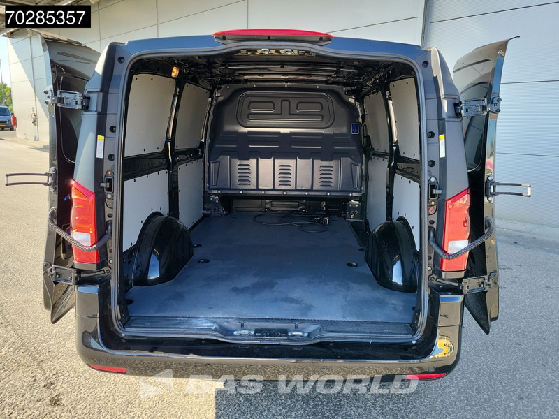 Mercedes-Benz eVito Elektrisch 286km WLTP 66kWh L2H1 Navi Airco Cruise Camera Parkeersensoren L2 7m3 A/C Cruise control - Small van, Electric van: picture 3 Mercedes-Benz eVito Elektrisch 286km WLTP 66kWh L2H1 Navi Airco Cruise Camera Parkeersensoren L2 7m3 A/C Cruise control - Small van, Electric van: picture 3