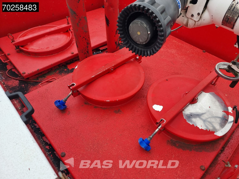 Fire truck Renault 4X4 Renault / Thomas Sides 6000 Ltr 4x4 Euro 5 Feuerwehr: picture 9 Fire truck Renault 4X4 Renault / Thomas Sides 6000 Ltr 4x4 Euro 5 Feuerwehr: picture 9