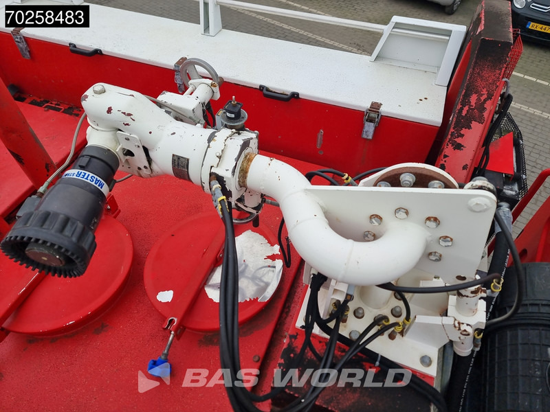 Fire truck Renault 4X4 Renault / Thomas Sides 6000 Ltr 4x4 Euro 5 Feuerwehr: picture 17 Fire truck Renault 4X4 Renault / Thomas Sides 6000 Ltr 4x4 Euro 5 Feuerwehr: picture 17