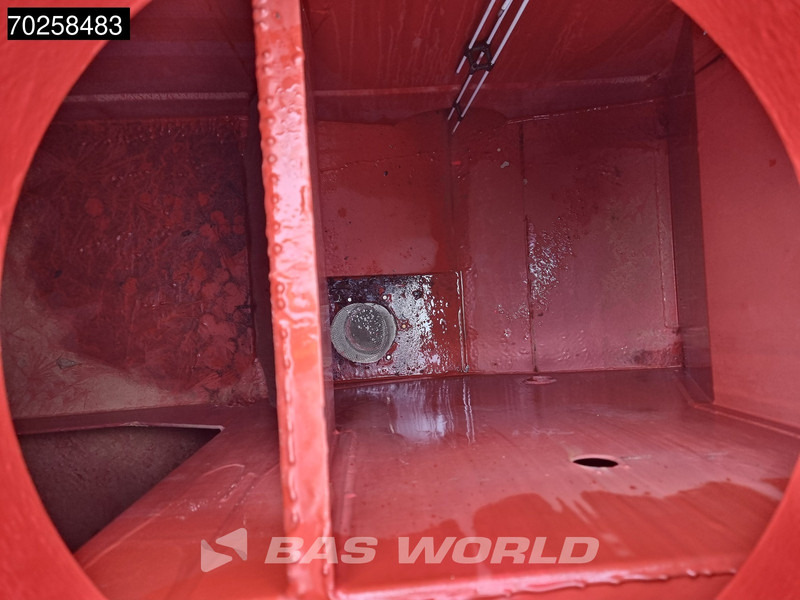 Fire truck Renault 4X4 Renault / Thomas Sides 6000 Ltr 4x4 Euro 5 Feuerwehr: picture 11 Fire truck Renault 4X4 Renault / Thomas Sides 6000 Ltr 4x4 Euro 5 Feuerwehr: picture 11