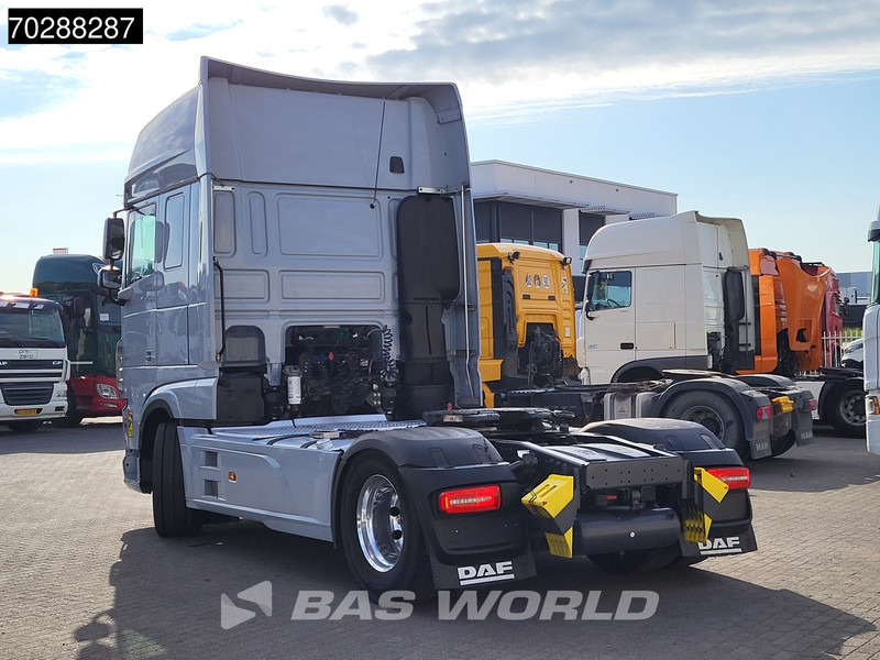 DAF XF 530 4X2 SSC ADR Standklima ACC 2x Tanks Navi Euro 6 - Tractor unit: picture 2 DAF XF 530 4X2 SSC ADR Standklima ACC 2x Tanks Navi Euro 6 - Tractor unit: picture 2