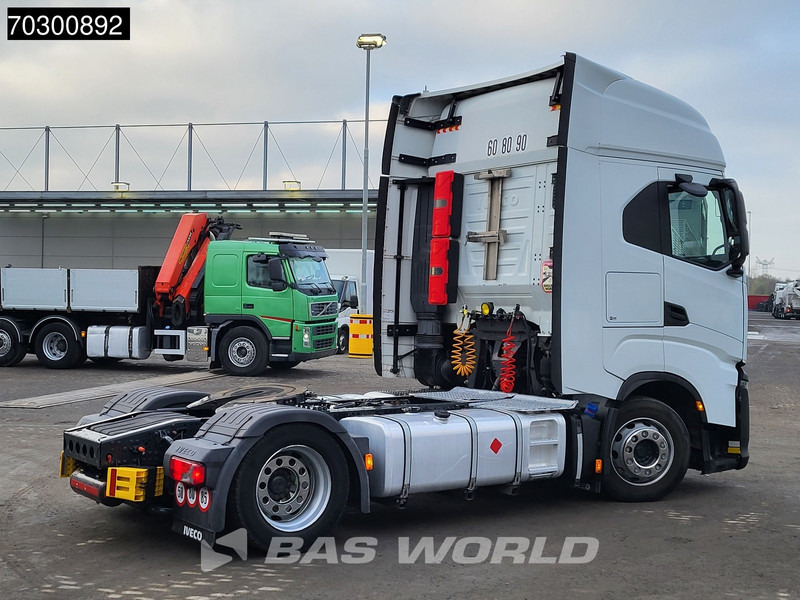 Iveco S-Way 460 S-Way 4X2 Mega Retarder 2xTanks - Tractor unit: picture 5 Iveco S-Way 460 S-Way 4X2 Mega Retarder 2xTanks - Tractor unit: picture 5